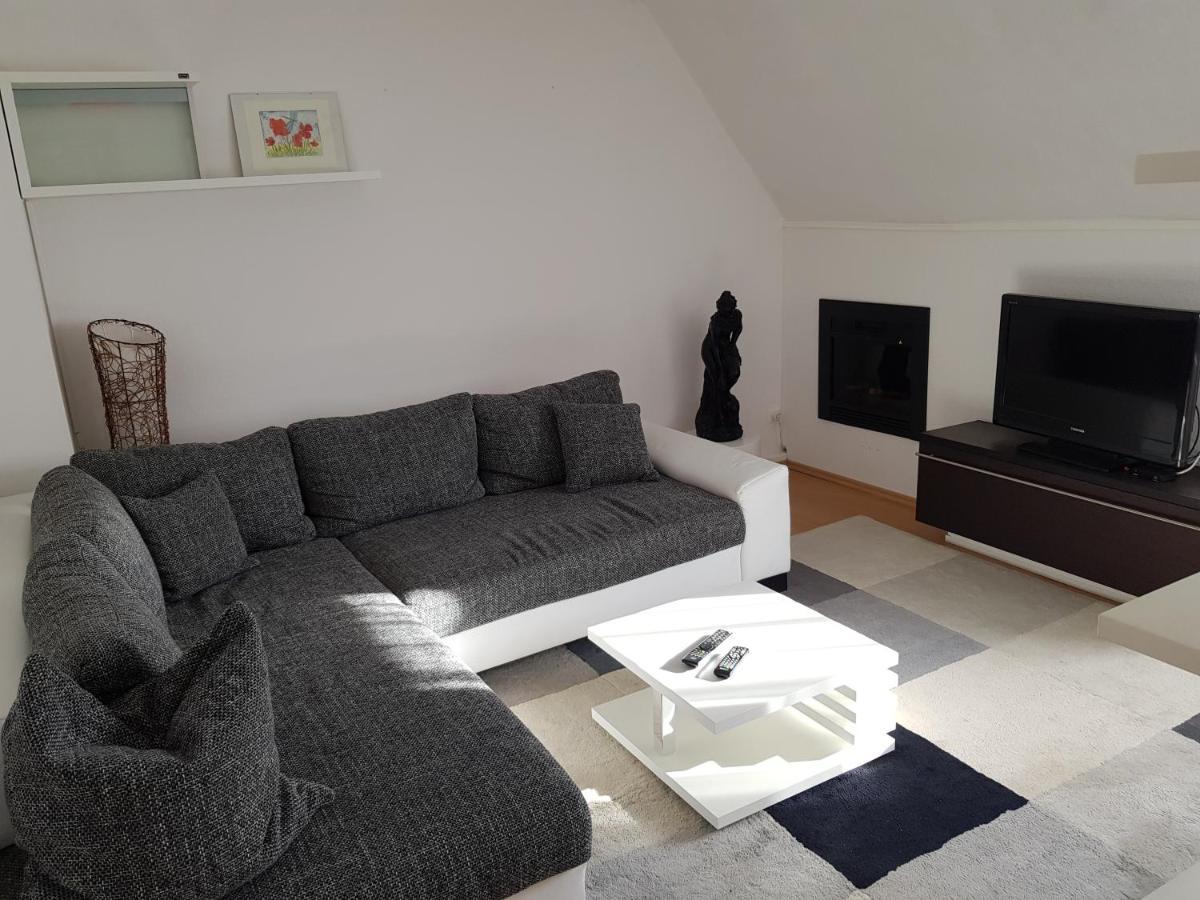 Apartment Am Suedpark Erfurt - Inkl Garten Mit Sitzlounge - Zentrumsnah Екстер'єр фото